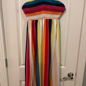 Maxi dress, colors lines